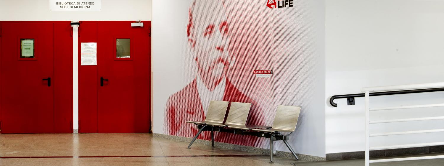 U8 ATRIO BIBLIOTECA